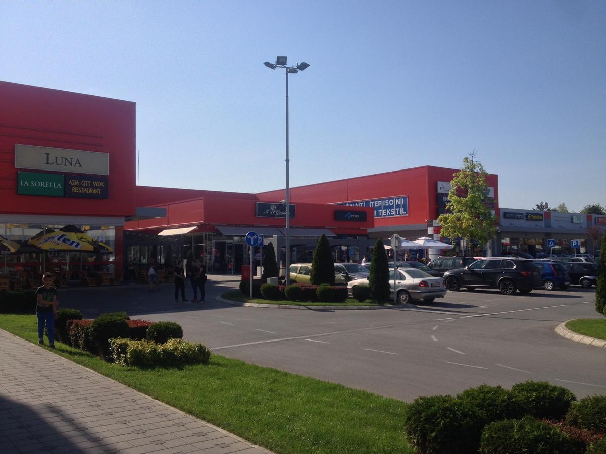 Markoni Pančevo Exteriör bild